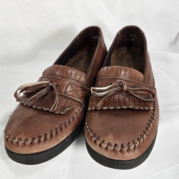 Dexter Loafer Brown Leather Shoe with Tassel Raised Wedge Heel Women's 7.5 N - Picture 3 of 10